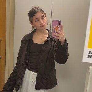 Meet your Posher, Maddie